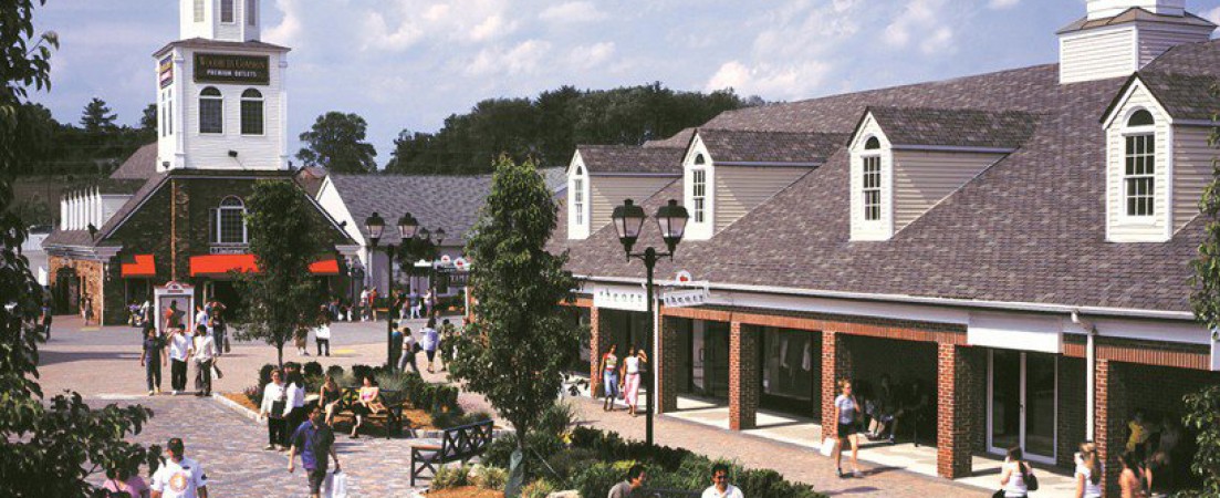 Adventures in Shopping: Woodbury Common Designer Outlet Mall - The